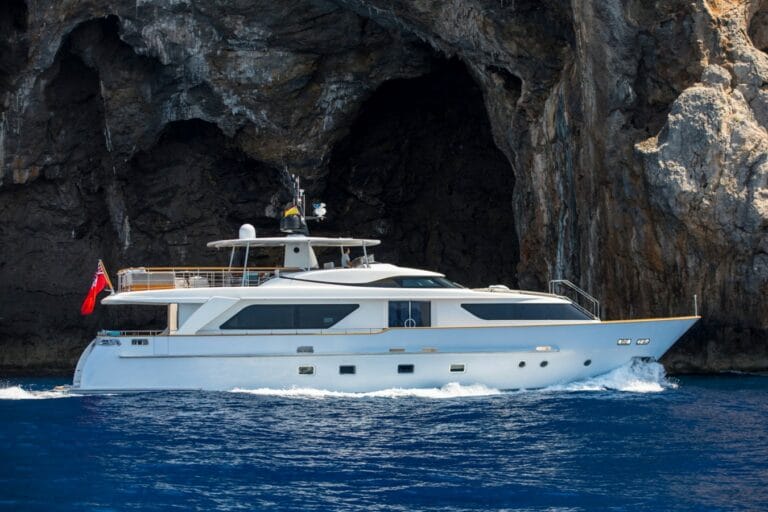2009 Sanlorenzo SD92 MAGNUM Superyacht - Boat Review