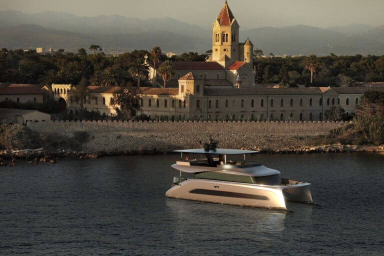 Hydrogen-Powered Eco-Friendly Catamarans