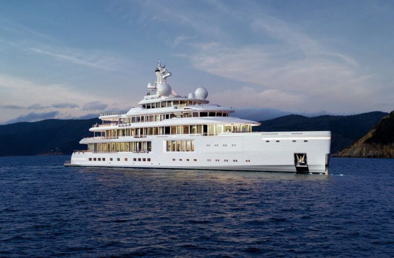 2020 Benetti Yacht LUMINOSITY