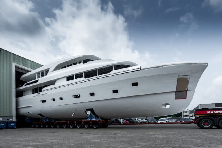 Moonen Yachts Sells New 36M Superyacht