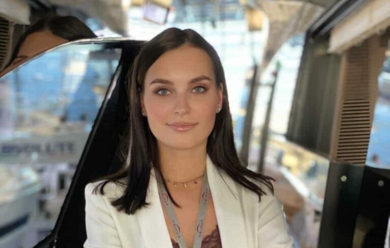 Women in Yachting - Part 16 | Alina Emerly at Azimut Yachts