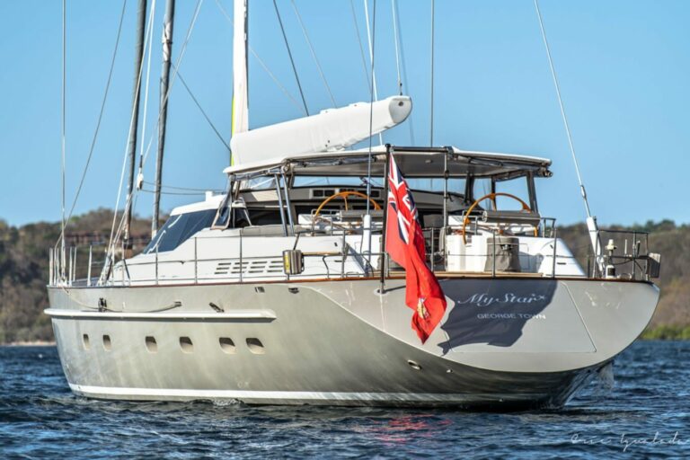 A truly pedigree vessel, S/Y STAR is one of the most recognizable sloop sailing yachts from the esteemed naval architect Dubois Yachts.