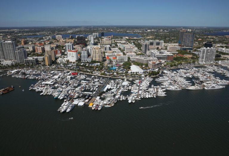 The Palm Beach International Boat Show returns from Thursday, March 23rd to Sunday, March 26th, 2023. Located in the heart of West Palm Beach, the event is held along Flagler Drive and is located directly across the Intracoastal Waterway from Palm Beach Island.