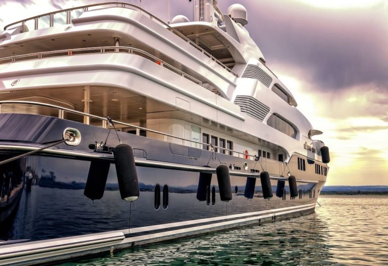 Luxury yacht. If you’re wondering what boat you can afford, we’re going to share some steps on how you can best determine the right boat for your budget. 