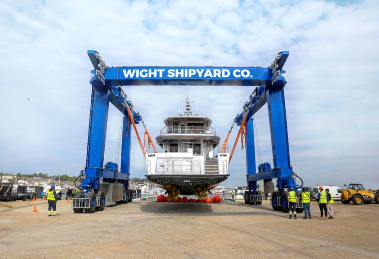 UK boatbuilder Arksen has announced the official launch of Project Pelagos, their 85ft Explorer vessel from the Isle of Wight.