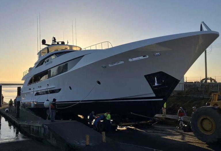 American shipyard, Westport has recently launched the eighth vessel in its Westport 125 series, SEAS THE DAY.