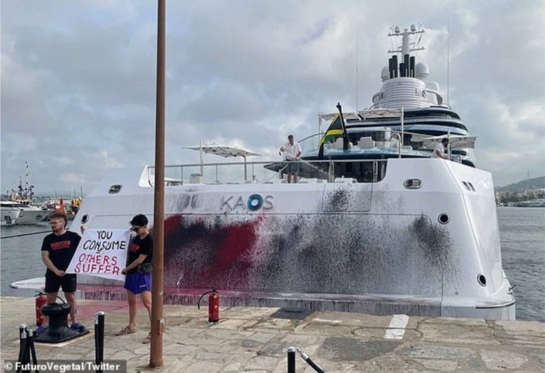 The 360ft (110m) Oceanco built superyacht KAOS was vandalized by Futuro Vegetal over the weekend while in port in Ibiza.