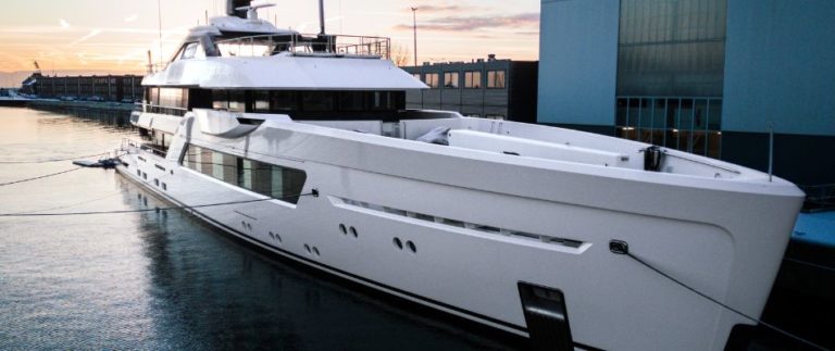Dutch shipyard, Damen Yachting has announced the successful delivery of SATEMI, marking this their first delivery for 2024.