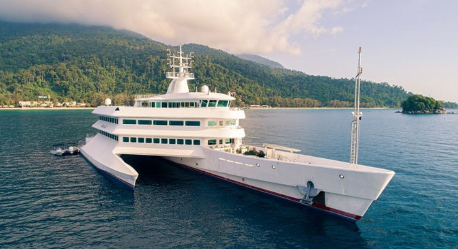 ASEAN LADY 2004 289' 3" PRIDE MEGA YACHTS Motor Yacht