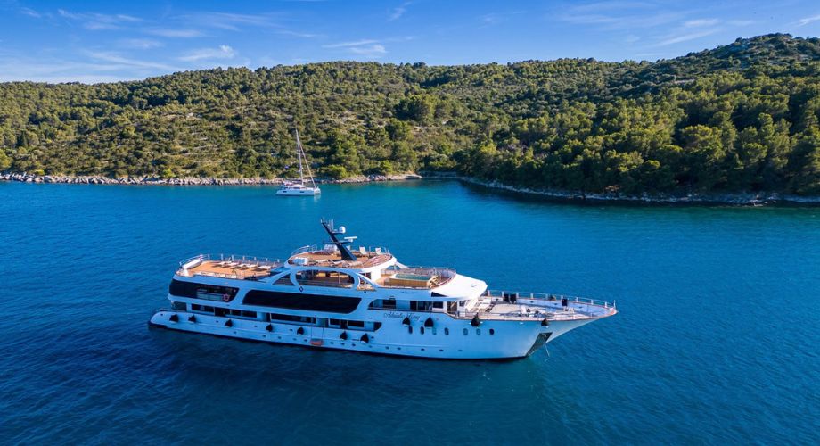ADRIATIC KING — 170' 8" (52 m) | Nujic Nautika | 2021