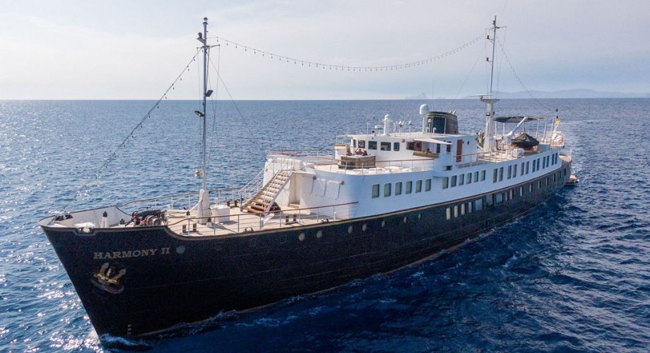 HARMONY II — 189' 4" (57.7m) | Custom | 1955