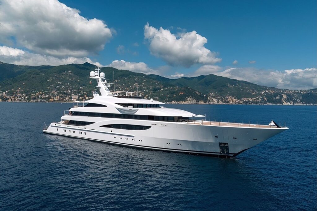 10 Most Expensive Motor Yachts for Sale on YATCO | YATCO GIGIA 2017 278' 11" LURSSEN Motor Yacht.