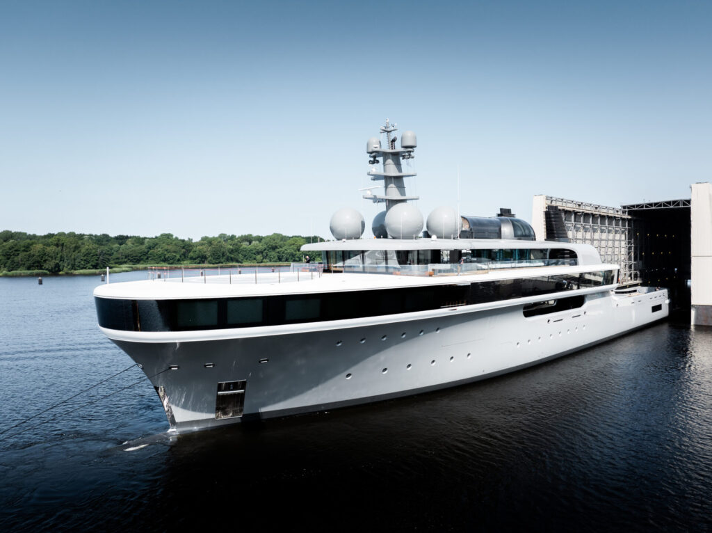 Lürssen Launches 374ft Gigayacht COSMOS | YATCO Lürssen 374ft Gigayacht COSMOS sailing on the ocean.