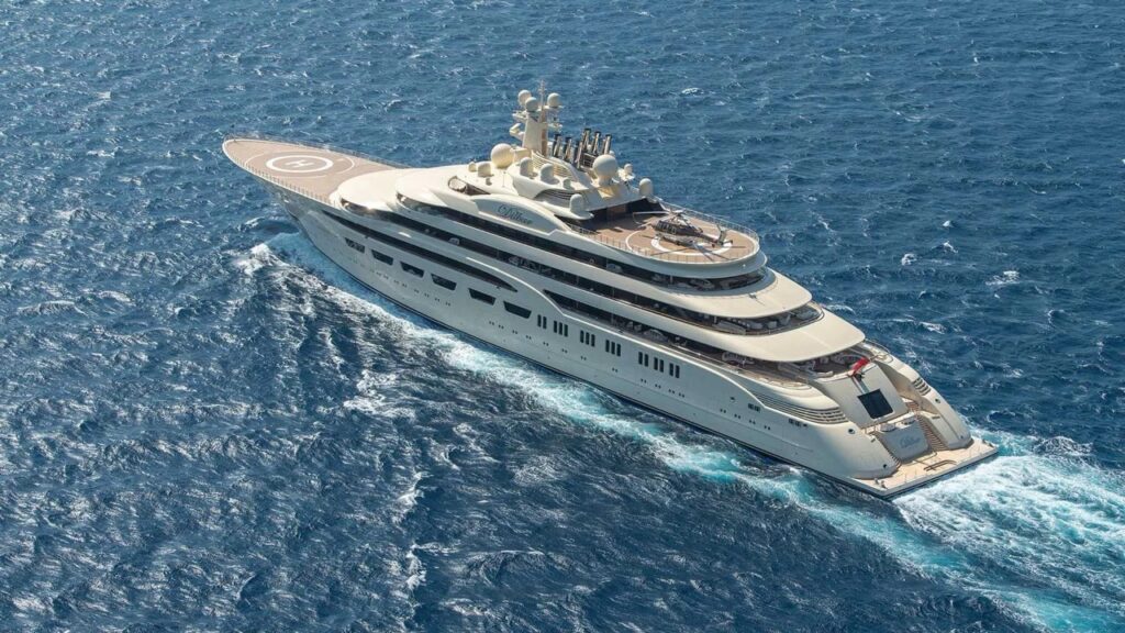 Mega Yacht vs Superyacht | Differences, Sizes & Prices | YATCO Dilbar 512 ft (156 m). Discover the difference between a mega yacht vs superyacht, from sizes and features to prices and the world’s largest vessels.