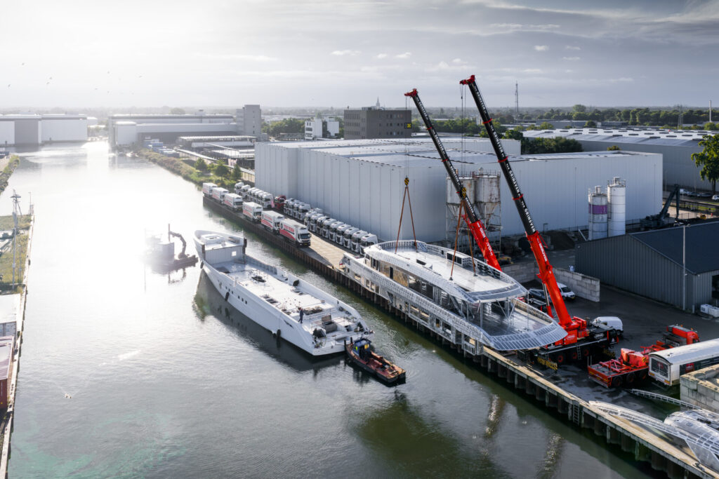 Heesen Project Grace | Joins Hull and Superstructure | YATCO Heesen project Grace in the joining phase.