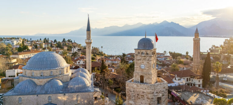Old Town Antalya, the Mediterranean Sea and the Taurus Mountains on background. Discover the best Turkish yacht builders, top shipyards, and luxury yachts for sale in Istanbul and across Türkiye.