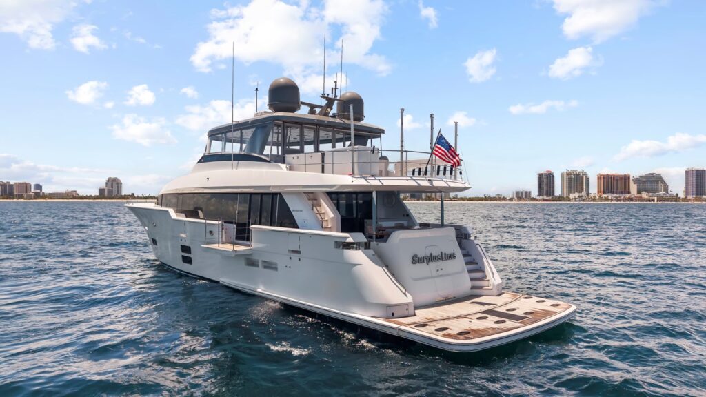 The Hatteras M90 Panacera yacht is sailing on the ocean. Discover the top 10 yachts for sale in the USA, featuring luxury models from leading American yacht manufacturers and superyacht builders.