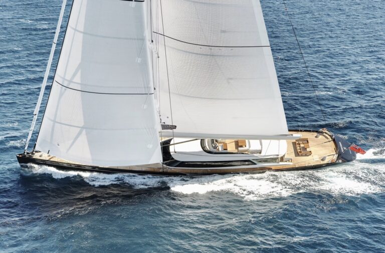 Alloy yacht, Kokomo, sailing on the ocean. Discover Alloy Yachts’ luxury craftsmanship. Explore specs, pricing, and verified listings on YATCO for your next superyacht.