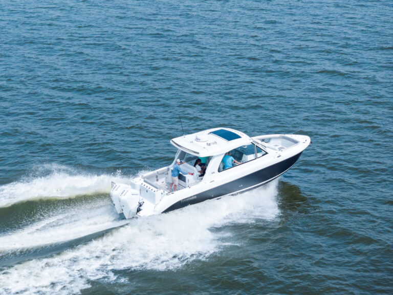 Everglades yacht sailing on the ocean.