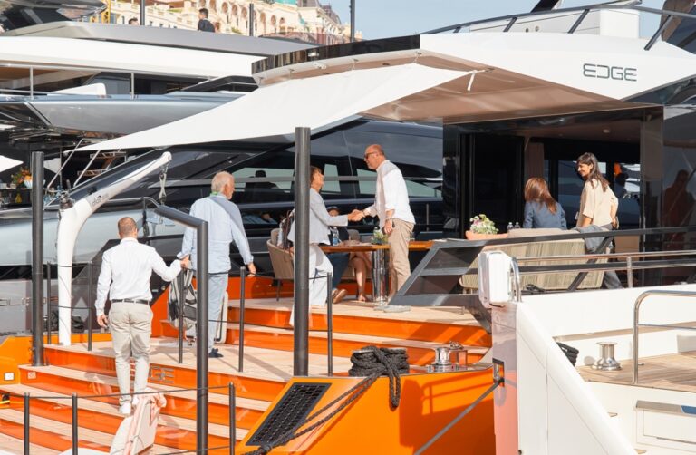 corporate events on yachts