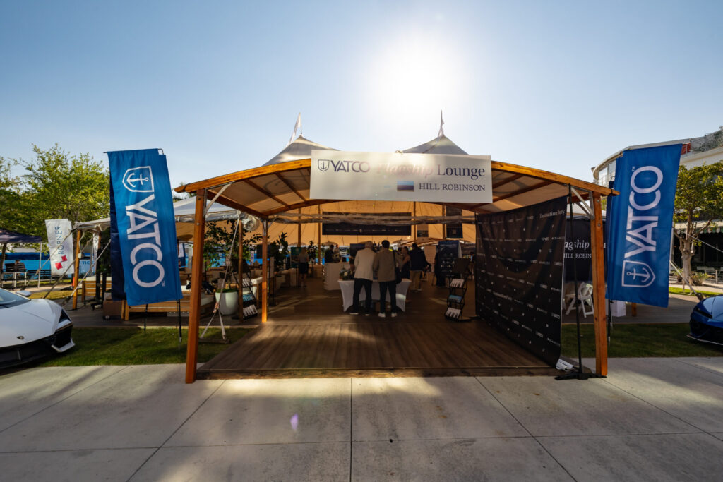 YATCO Lounge flags
